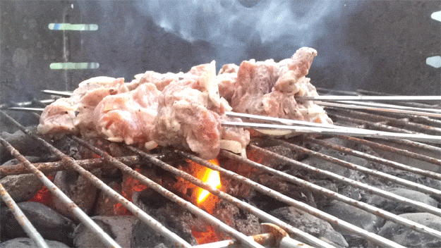 BBQ... BOOYAH!