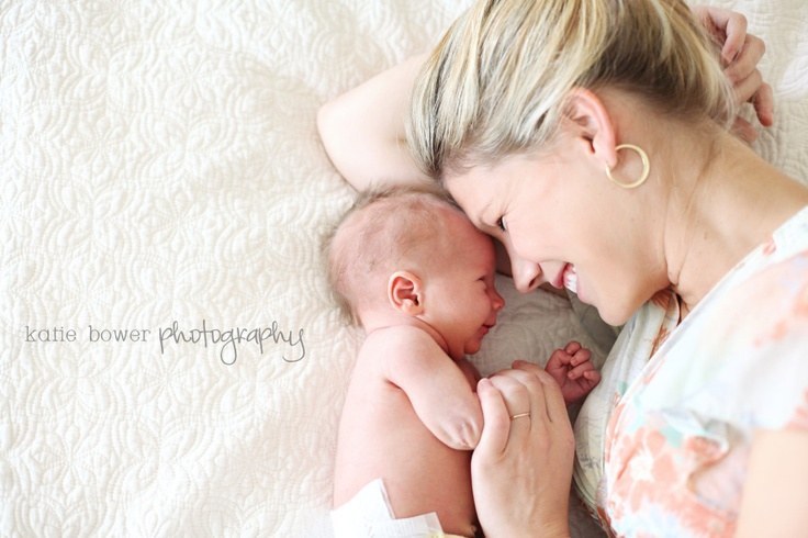 31 Impossibly Sweet Mother Daughter Photo Ideas