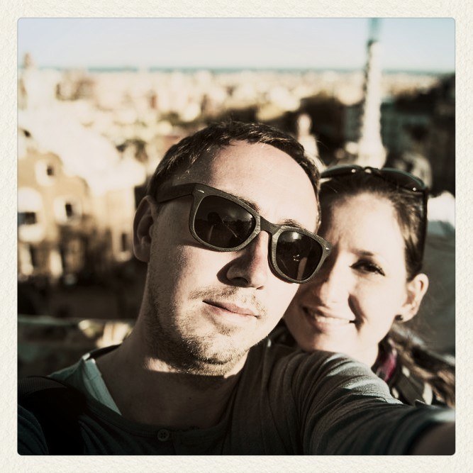 They're gorgeous. They have a gorgeous life, going gorgeous places, and they want you to know about every moment of it.