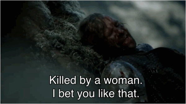 Oui. La mort de Sandor Clegane était la plus émouvante de l'épisode. Premièrement, parce que c'est une réelle surprise (je pensais qu'il survivrait jusqu'à ce qu'il ait l'occasion de tuer son frère). Deuxièmement, et surtout, parce que depuis son exil après la bataille de Blackwater, The Hound s'est montré de plus en plus attachant, malgré ses accès de violence et sa franchise brutale. Le fait qu'il meure pour avoir tenté de garder Arya, sa seule amie, à ses côtés, est encore plus poignant.