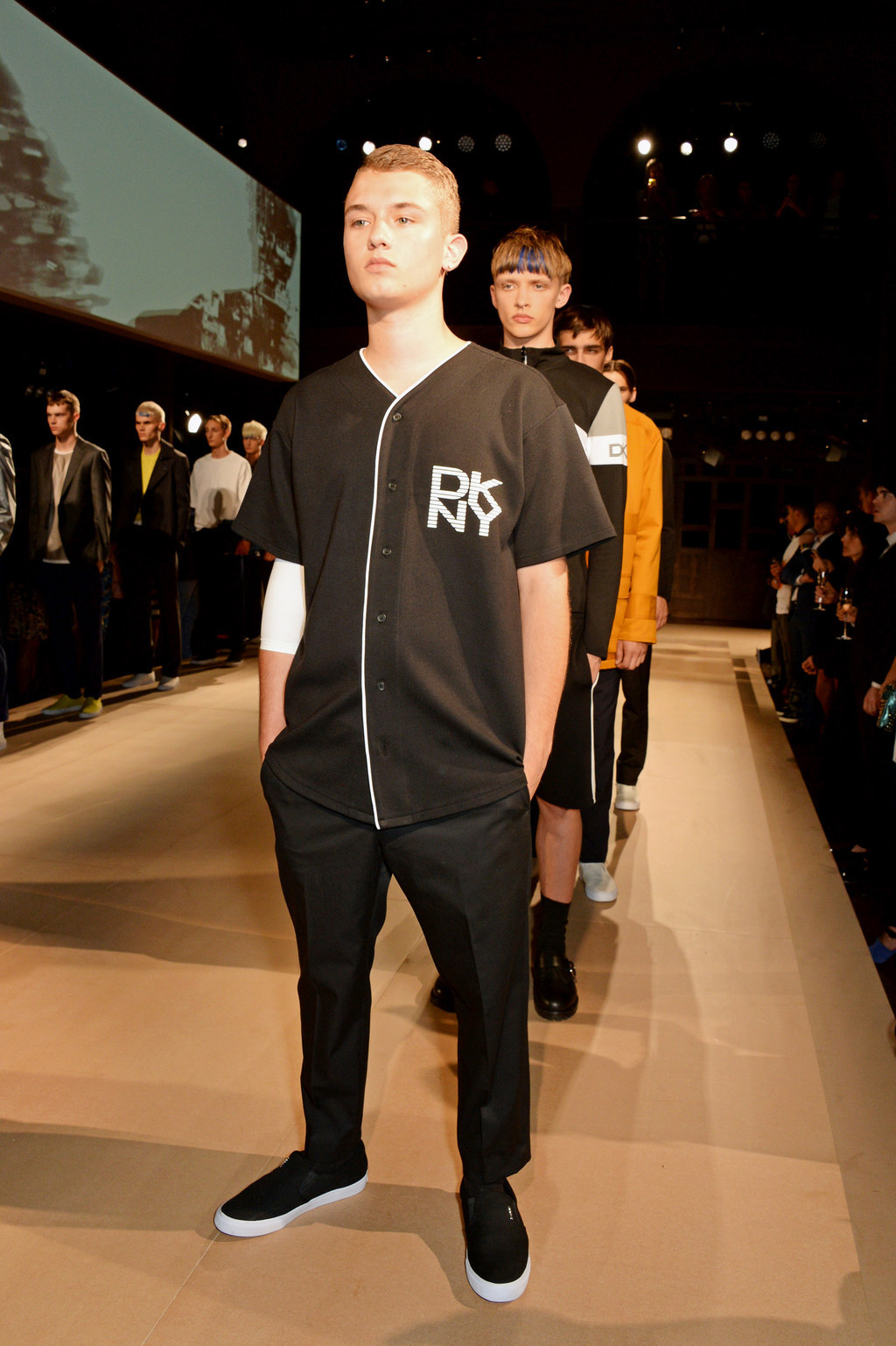 Dkny men's discount fashion shows past