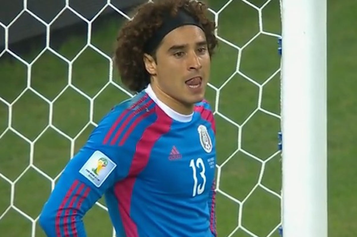 Guillermo Ochoa Acaba De Salvar A Mexico De Mucho Sufrimiento