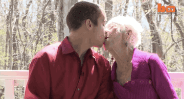 Grannies Forced Boy - This 31-Year-Old Guy Is Dating A 91-Year-Old Great-Grandmother