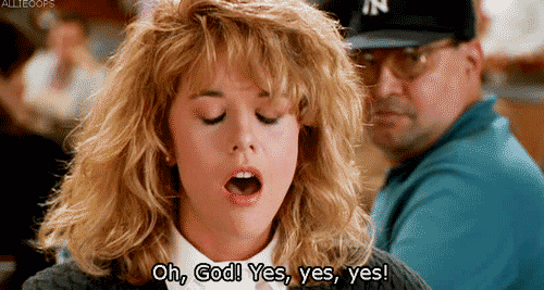 In the first draft of the film, Harry and Sally did not end up together. It was later that screenwriter Nora Ephron and director Rob Reiner decided that they should end up together. Can you imagine such a classic RomCom ending in the friend zone!?!