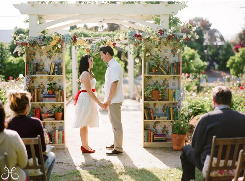 30 Ideas for a Book-Inspired Wedding