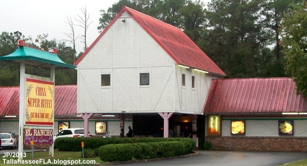 So what if it was once a funeral home! This place gives me life!