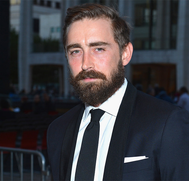 19 Of The Most Breathtaking Celebrity Beard Transformations Ever