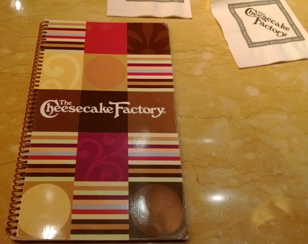 46 Thoughts Everyone Has When They Go To The Cheesecake Factory