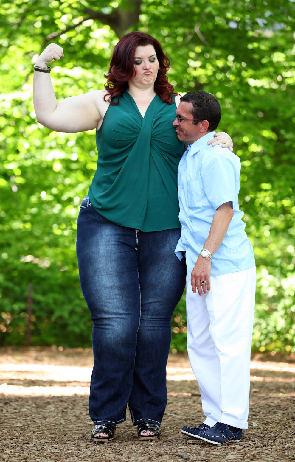 This Woman Is 6 Foot 3 Inches Tall, Weighs 20 Stone, And Gets Paid By Guys  To Squash Them