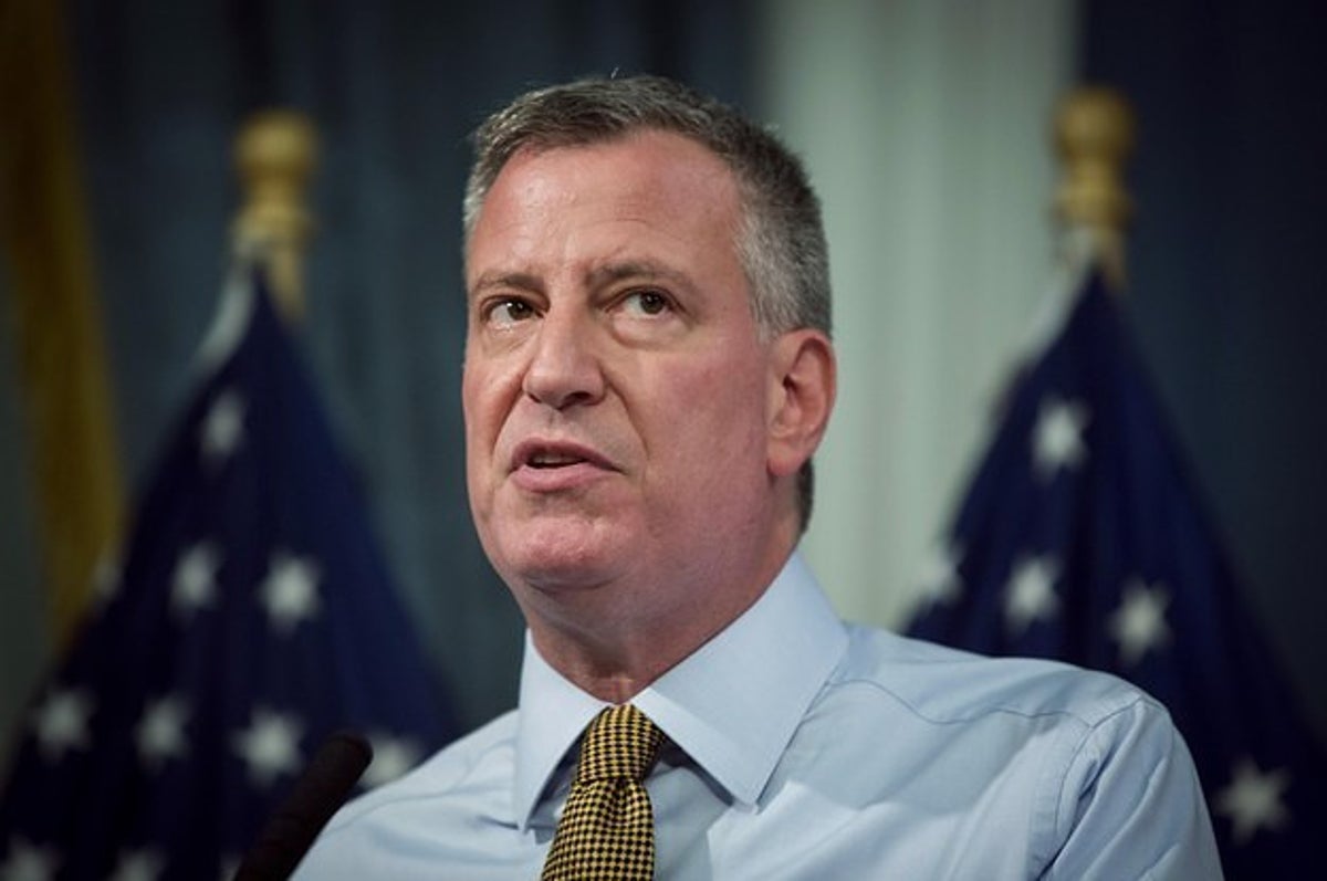 De Blasio Lawyer Says On Twitter That City Failed With Chokehold Death