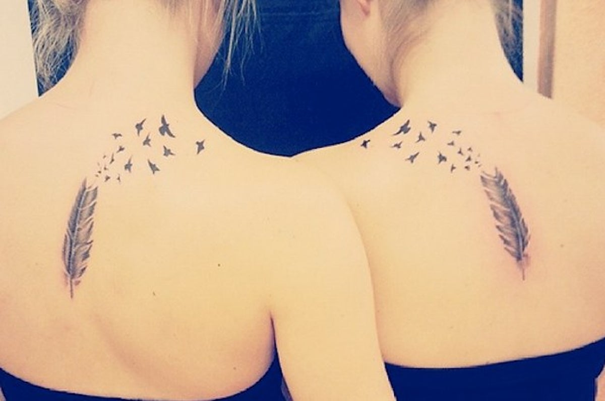 27 Tatuajes De Hermanas Que Te Derretiran El Corazon Otra divertida versión sobre la comunicación entre hermanas. 27 tatuajes de hermanas que te