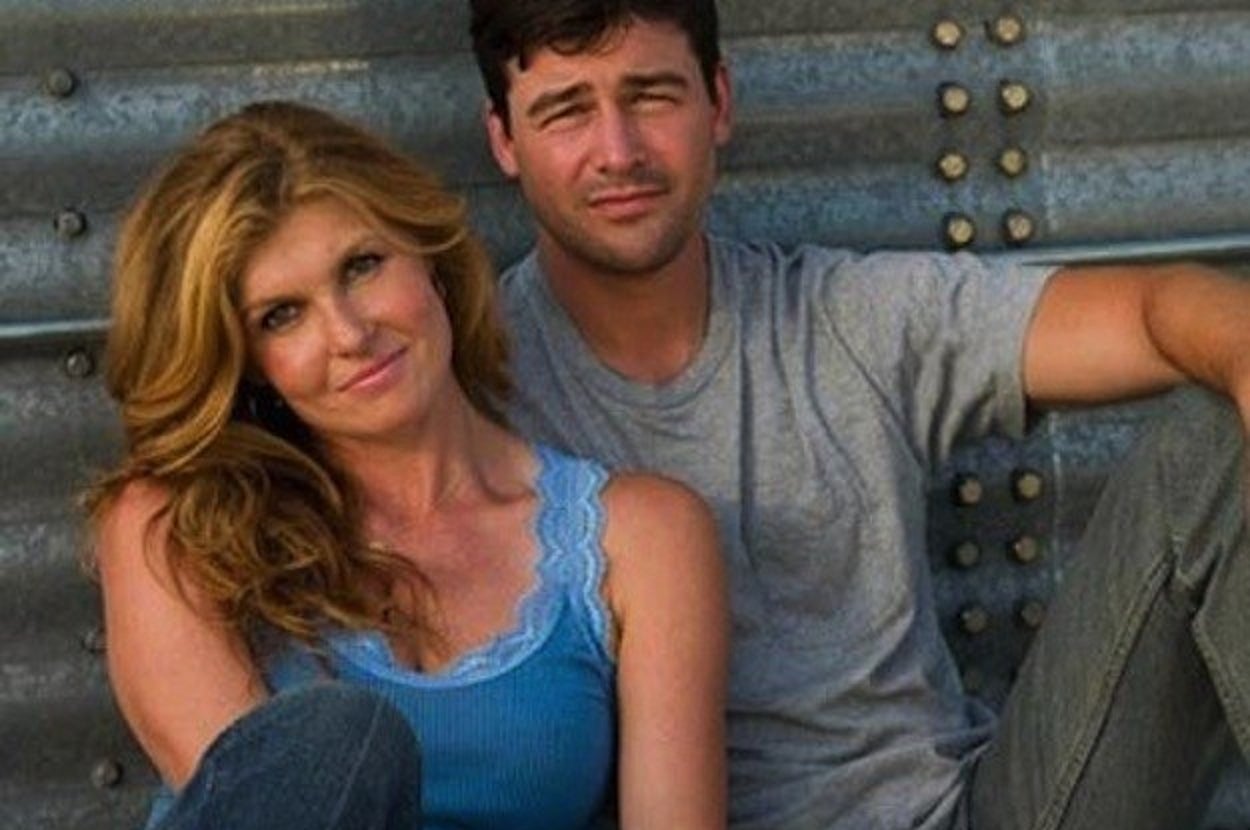 63 \, image size:1250x830