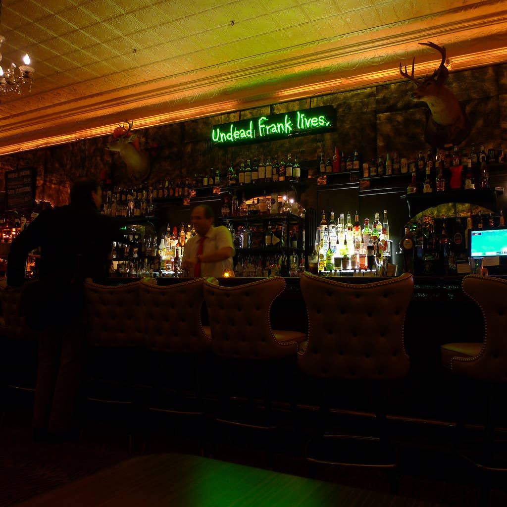 17 Awesome Themed Bars That Make Kitsch Cool