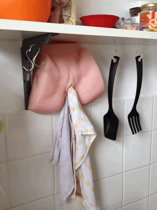 19 Totally Unexpected Uses For Sex Toys 19 Totally Unexpected Uses For Sex Toys