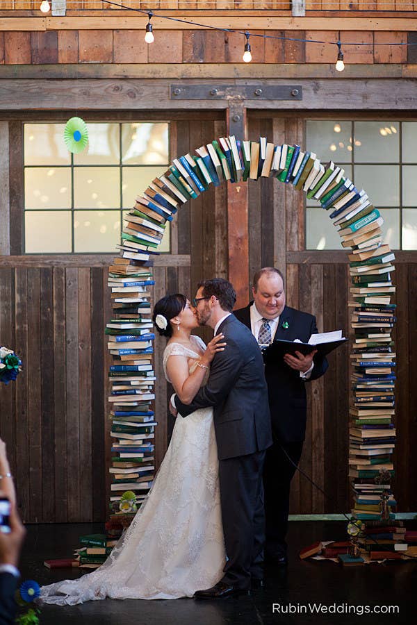 31 Beautiful Ideas For A Book Inspired Wedding