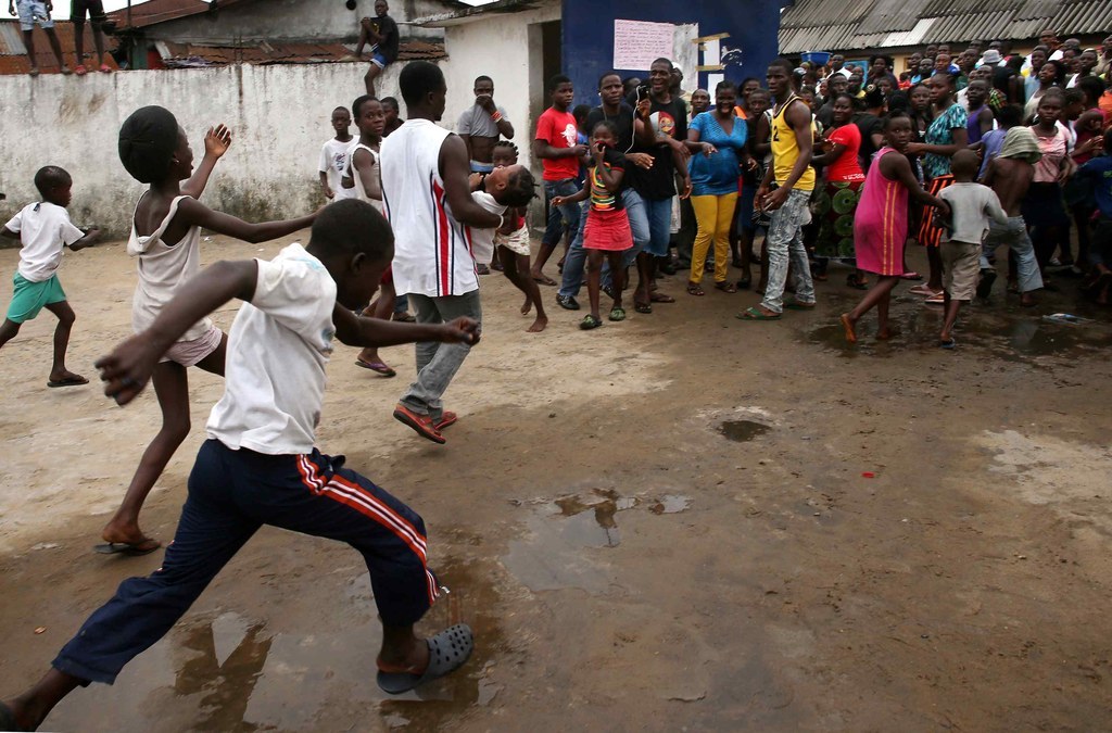 Mob Destroys Ebola Center In Liberia Two Days After It Opens