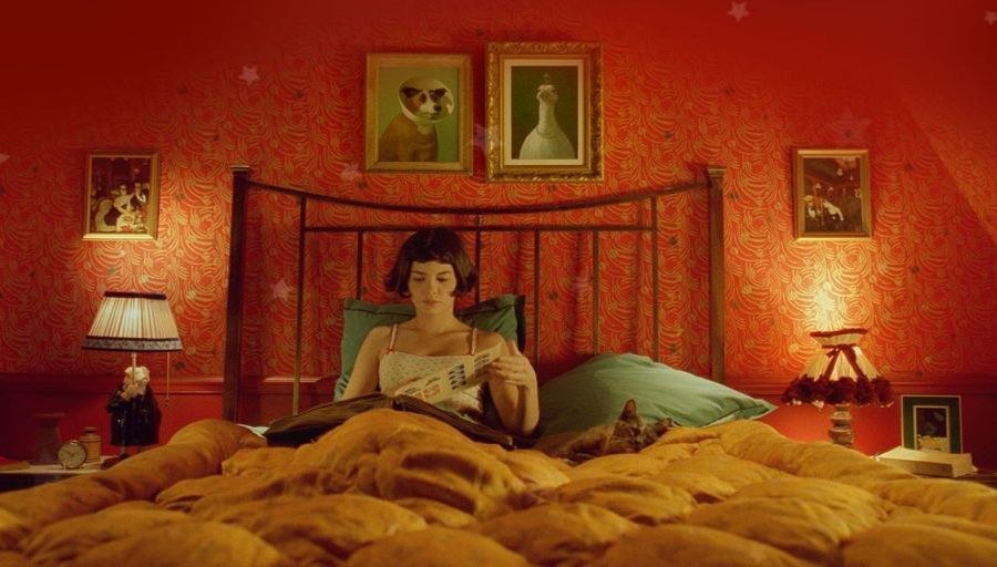 To achieve the Amelie look get red metallic wallpaper here or a green pattern here.