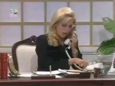 Ou, em último caso, ligar pra rádio (se você conseguisse descobrir o telefone da rádio, claro).