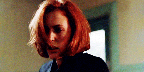 À l’opposé de son partenaire Fox Mulder, Scully est une éternelle sceptique et une scientifique acharnée. Elle est aussi courageuse, brillante et peut botter le cul de n’importe quel mec.