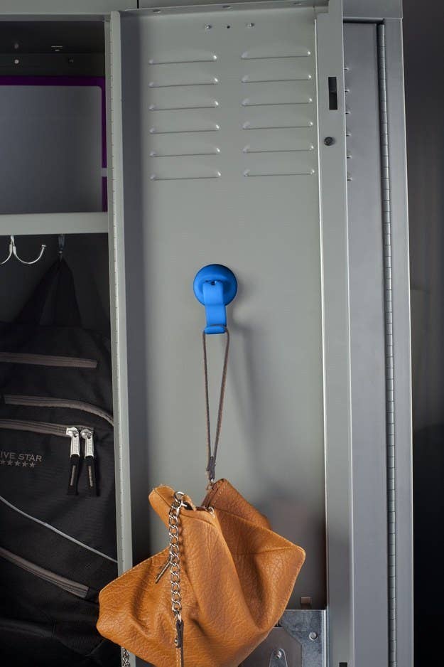 23 Ways To Have The Coolest Locker In School