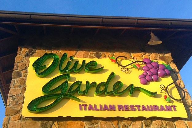 Olive Garden Owner Defends Breadstick Strategy As Conveying