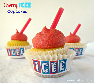 She even includes a printable with the logo for maximum ~ Icee authenticity~.