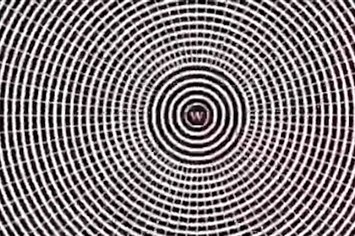 optical illusions that make you hallucinate