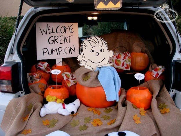 36 Trunk Or Treat Themes That Really Nailed It