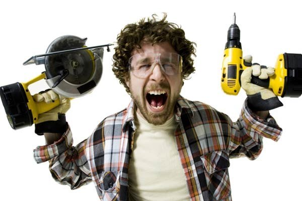 The more rage you feel over your inability to get the job done right, the bigger the power tools you should wield in both hands. Get over your circular saw rage and learn how to change a saw blade for better slicing and dicing.