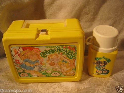 28 Vintage Lunch Boxes That Will Make You Miss School