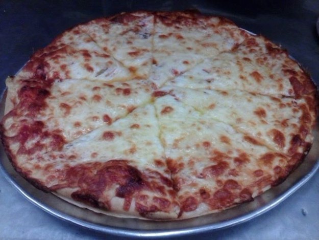 The 6 Best Pizzas In Youngstown, Ohio