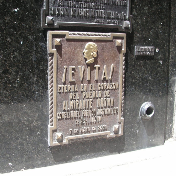 17 Tumbas que debes visitar antes que tengas la tuya