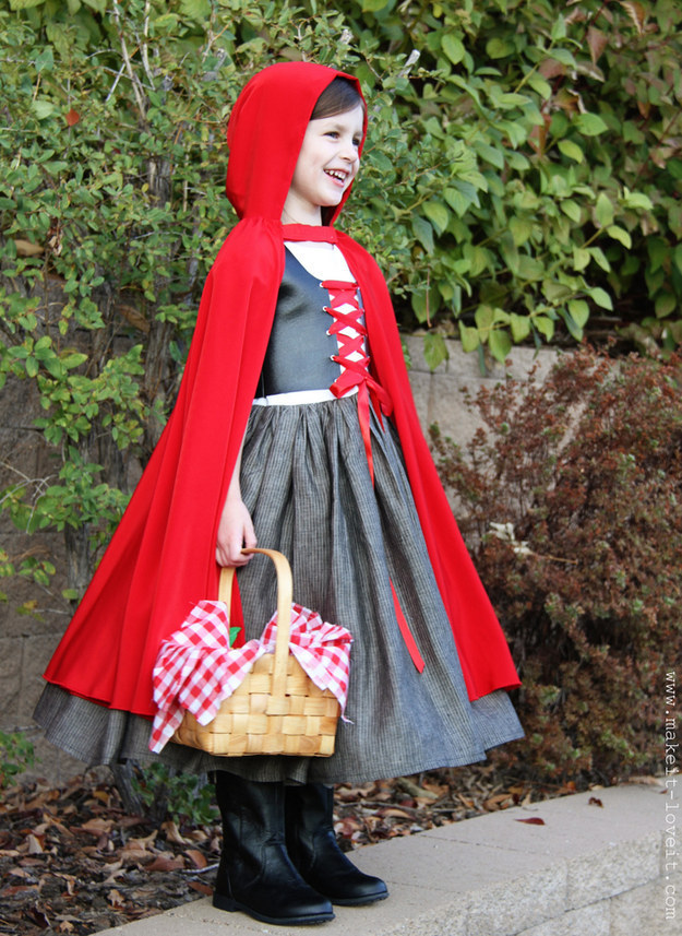 19 Awesome DIY Halloween Costumes To Start Making Now