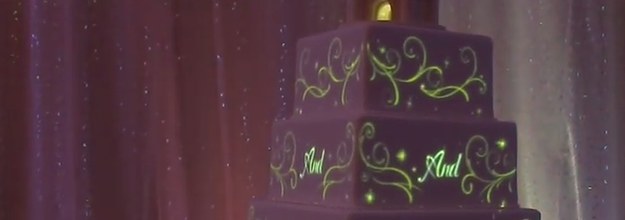Wishes Spotlight: Kasi & Chase Get Disney's Projection-Mapping Wedding Cake  - Disney Wedding Podcast