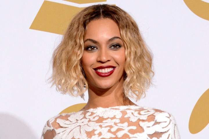 Beyoncé Knowles has unrivaled staying power in today’s crowded music industry. While her killer looks have never gone unnoticed, Beyoncé has upped the standard on what it means to be a fierce female and powerhouse business woman. Opt for one of Queen Bey’s more classic looks this Halloween and you’ll impress partygoers everywhere.