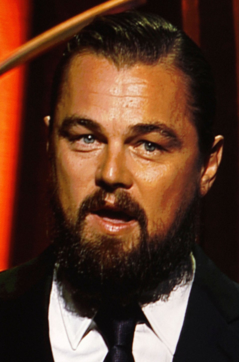 An Important Reminder That The Leonardo Dicaprio That We Know And Love Is Under That Beard