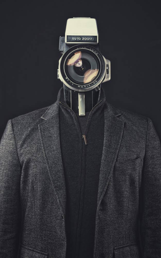 голова с фотоаппаратом. мальчик с камерой вместо головы видео. мальчик с камерой вместо головы видео. робот с телевизором вместо головы. человек вместо головы.