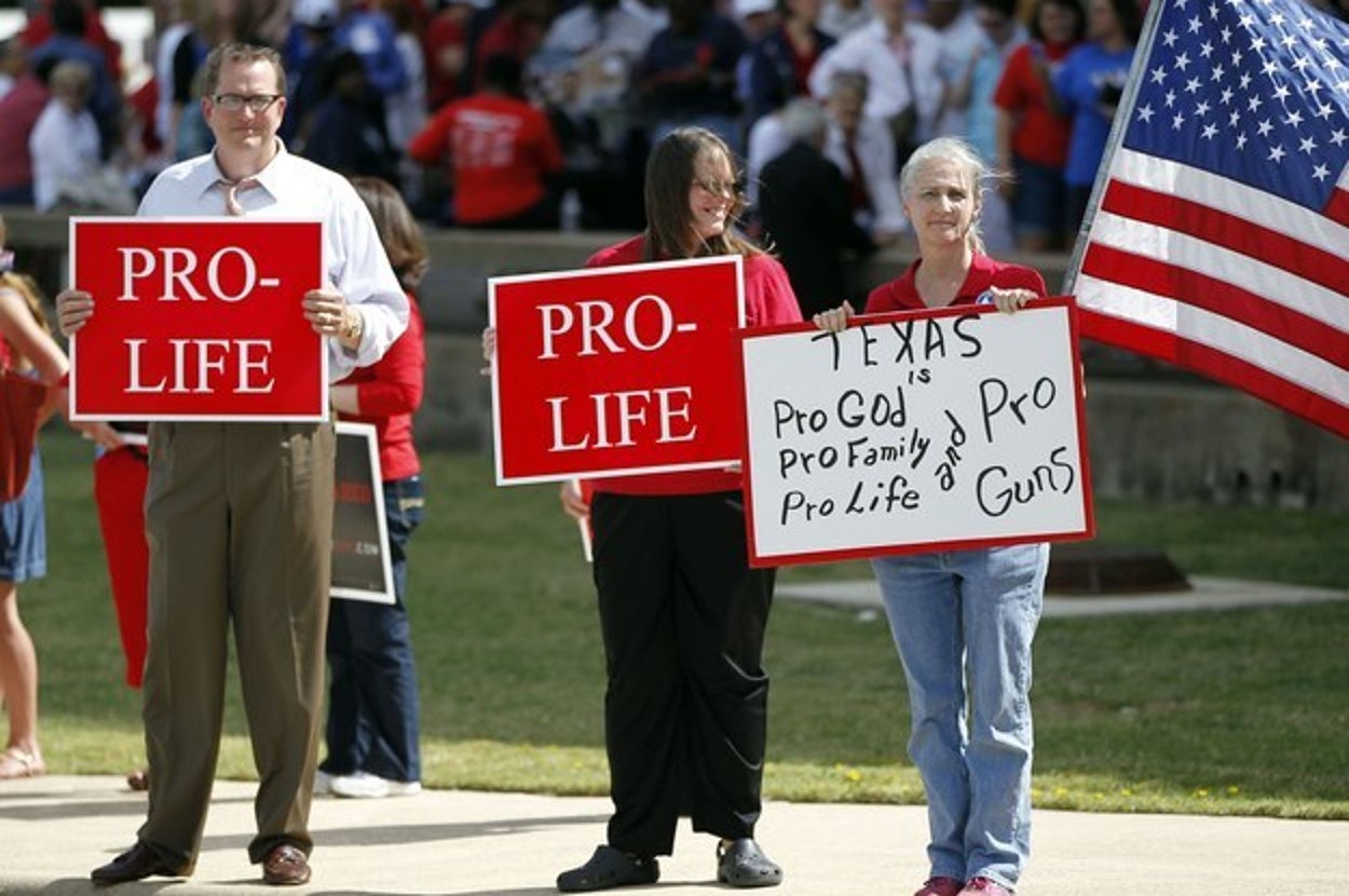 Supreme Court Halts Key Parts Of Texas Law That Closed Abortion Clinics