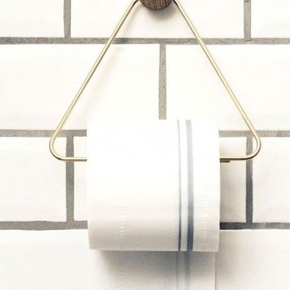 5 Quick Fixes: Inventive Toilet Paper Storage - Remodelista