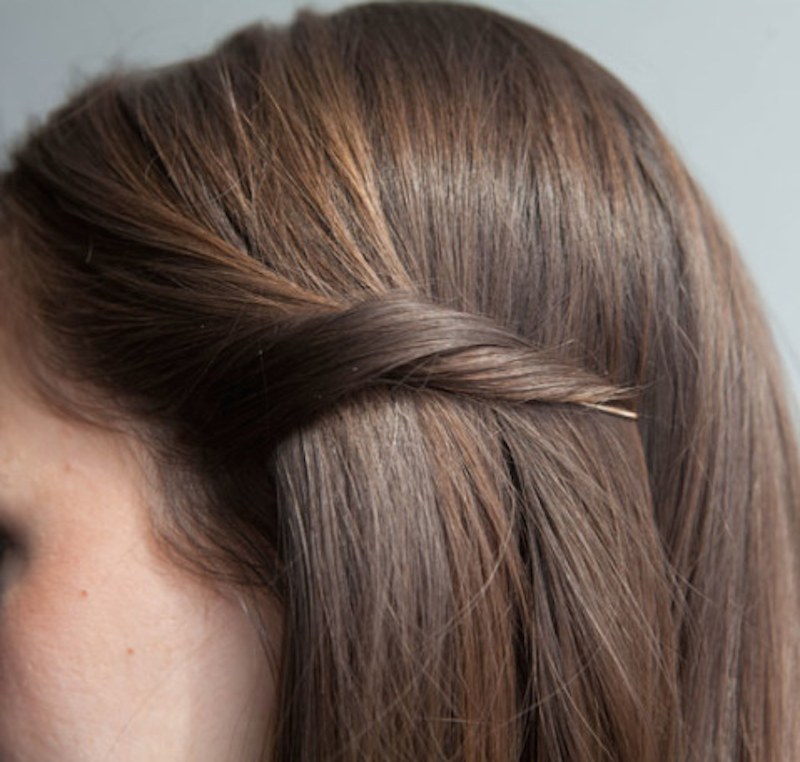 Ideas for Hairstyles with Bobby Pins - How to Use Bobby Pins | Marie Claire
