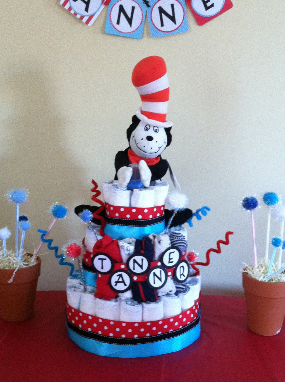 Cat in the hot sale hat diaper cake