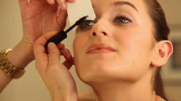Use a business card or note card to get the best mascara line.