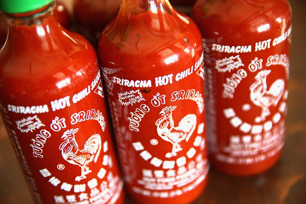 Chili Sauce (Sriracha) 28 oz Huy Fong Foods | Qualifirst