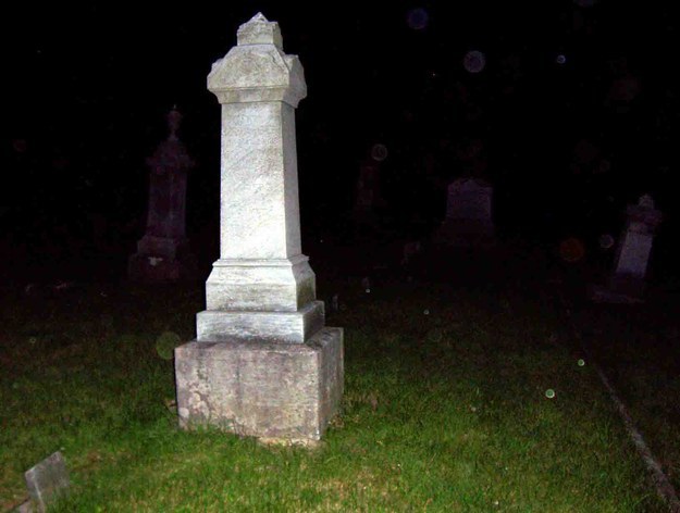 ...over the past few years that says Indiana is the fourth most haunted state in the country. However true or false that may be, Indiana has some of the best haunted and creepy lore I've read. Below, I've collected a number of scary instances and places from all around the Hoosier State: