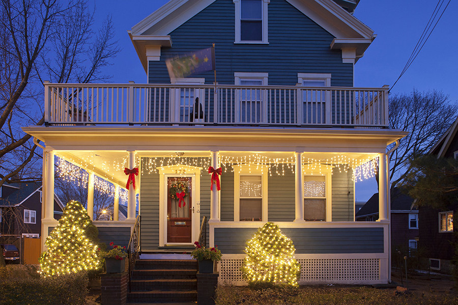 16 Ways The Holidays Make You Feel Like A Kid Again