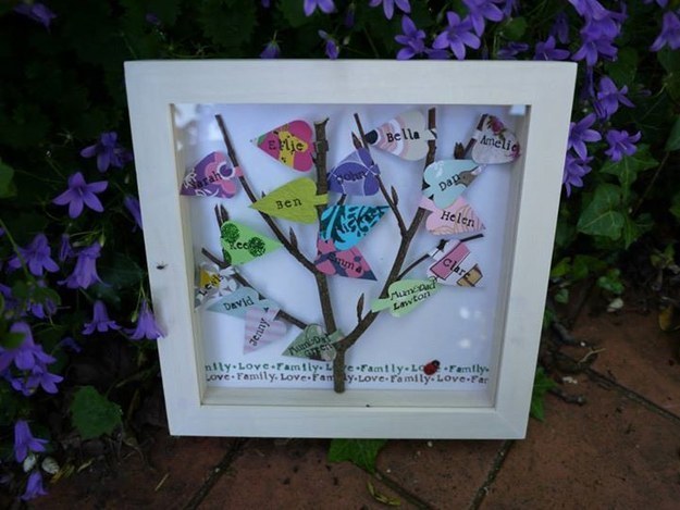 Each family tree made by Eva's Leaves is made to order using your own choice of colours, background and, of course, family names. Eva's Leaves takes orders by email.