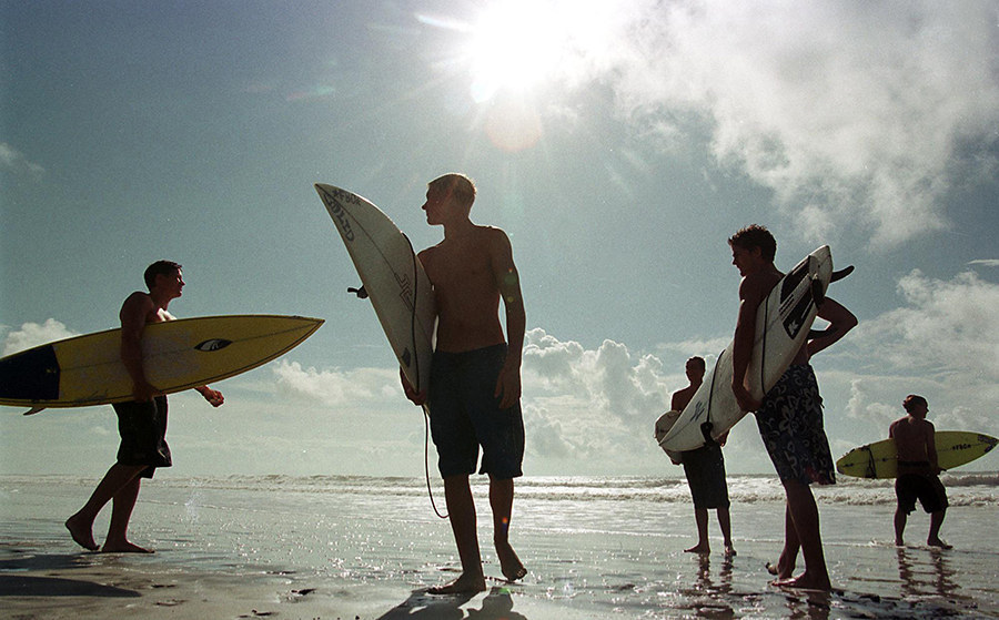 If you're into water sports (surfing, kayaking, paddleboarding, jet skiing...) then Folly Beach just might be the destination for you! Spacious enough to avoid overcrowding even in the on-season and close enough to the historic city of Charleston, this beach is the ideal Southern beach for low-key, sporty fun.