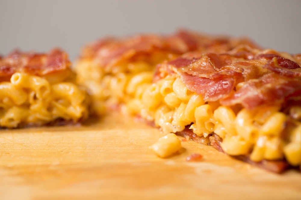 This Bacon Mac And Cheese Quesadilla Is Your New God