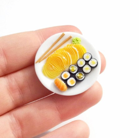 19 Heartbreakingly Adorable Food Miniatures You Can Buy