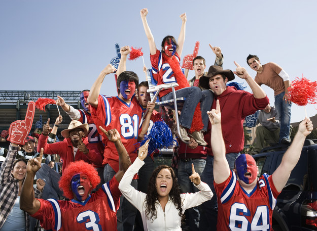 Come Early, Get Loud, Stay Late Student